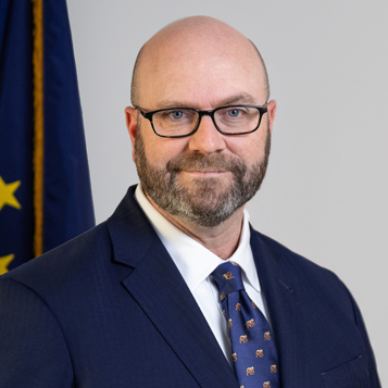 Photo of Stephen Cox