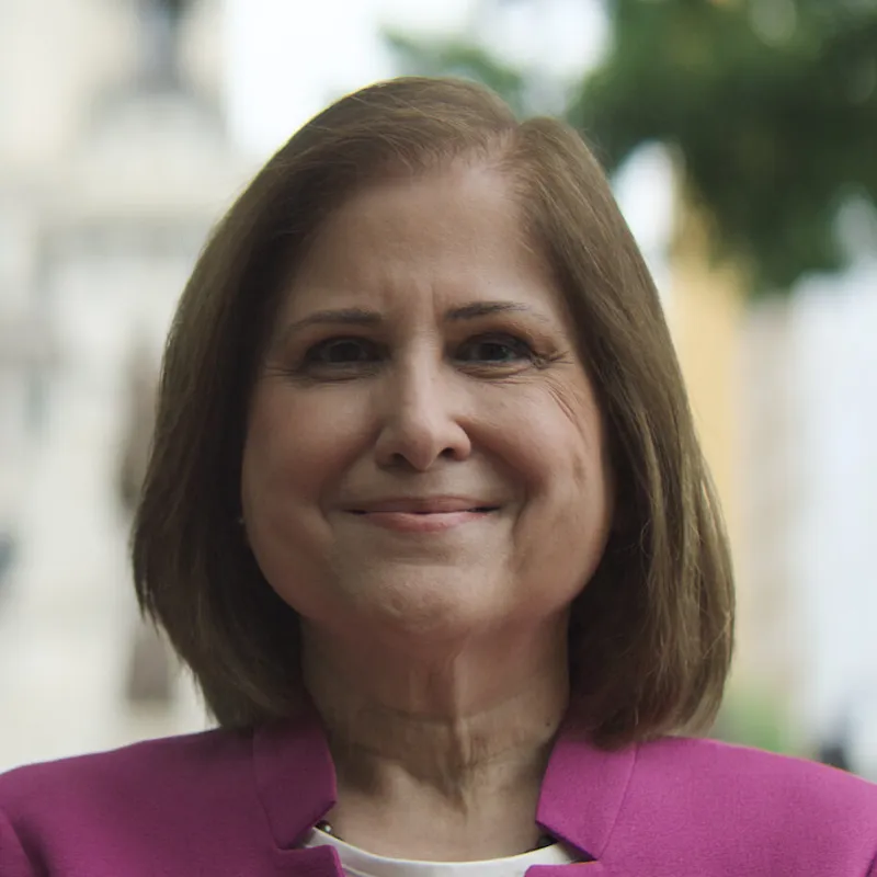 Photo of Ghazala Hashmi