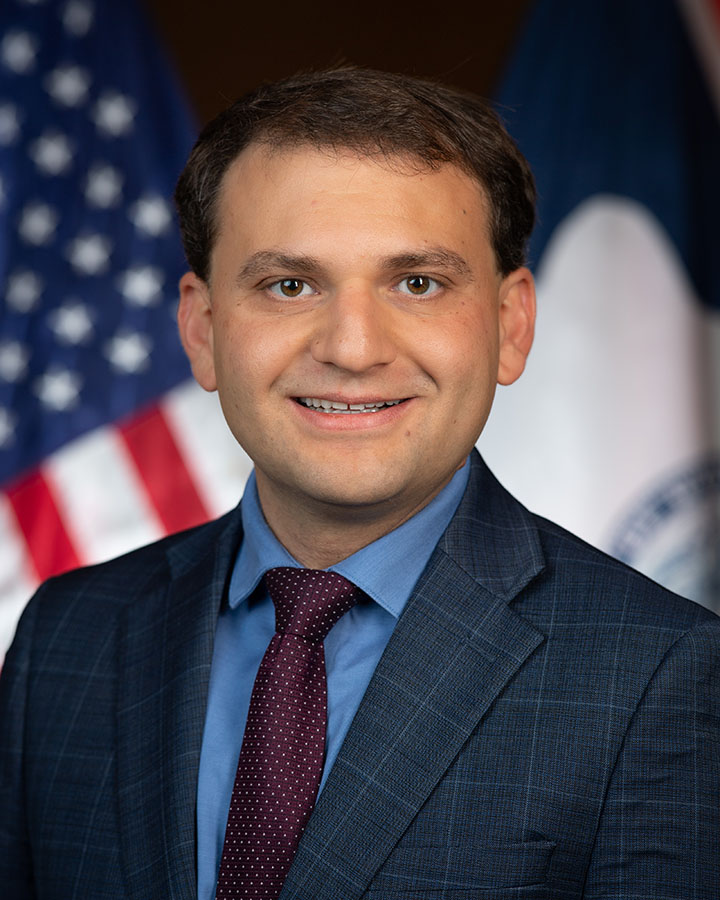 Photo of Chuck Gray