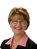 Photo of Anna MacKinnon