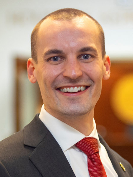 Photo of Calvin Schrage