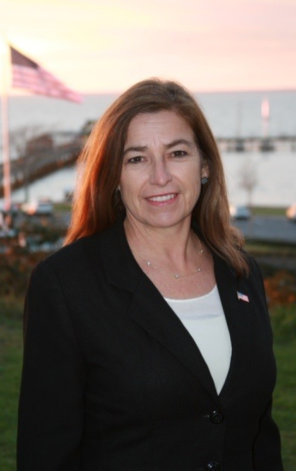 Photo of Jennifer Fidler