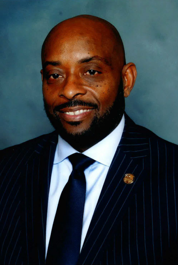 Photo of Kelvin Lawrence
