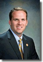 Photo of Justin Olson