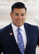 Photo of Ricardo Lara