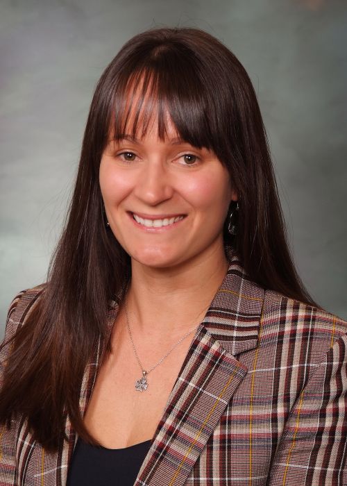 Photo of Lisa Feret