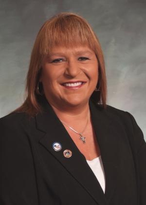 Photo of Tonya Van Beber