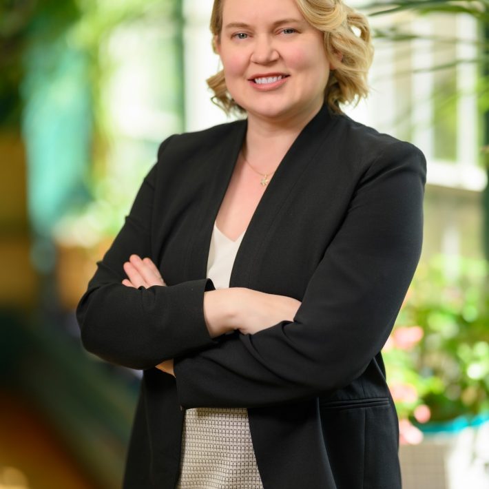 Photo of Melanie Ross Levin