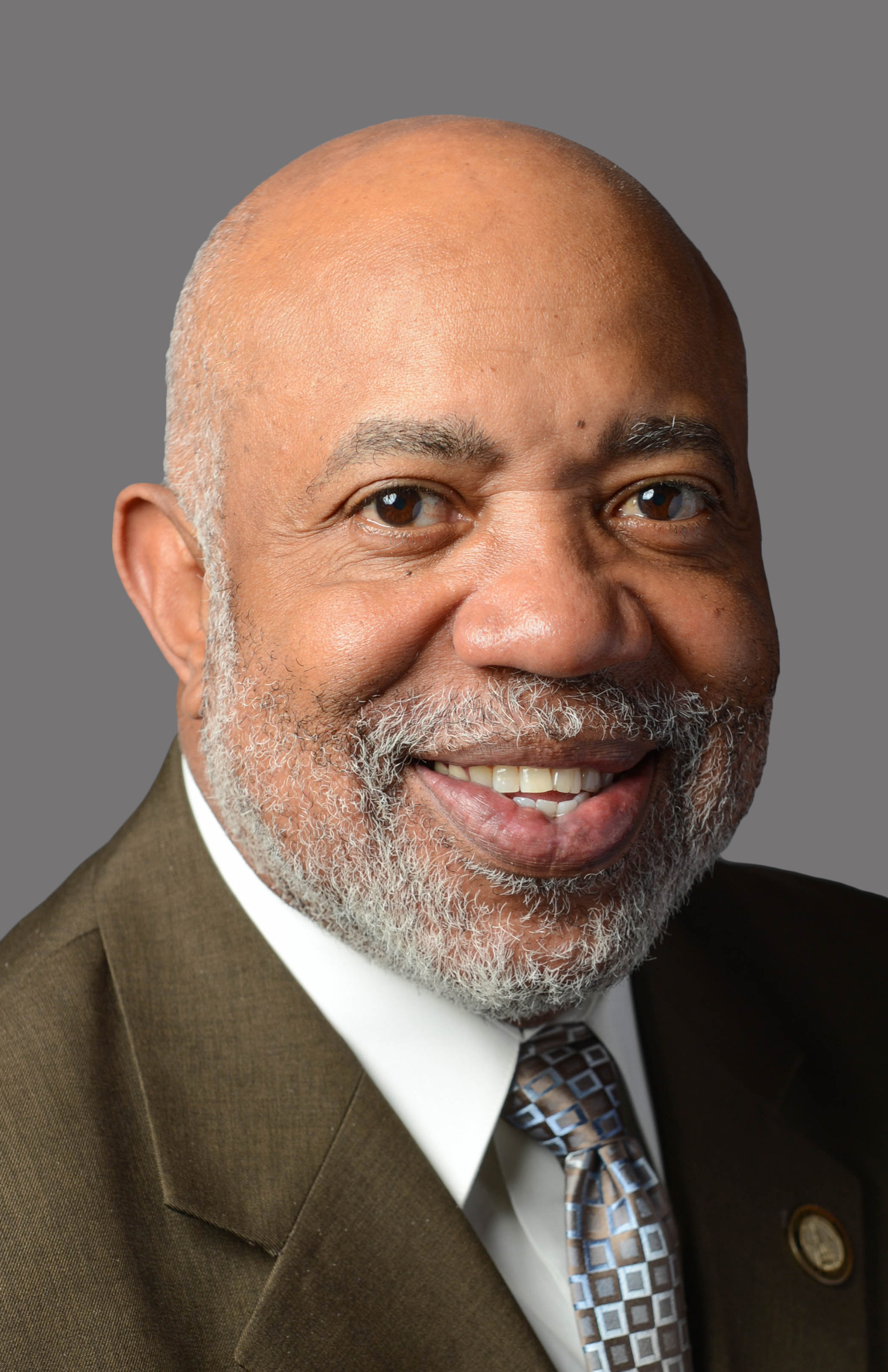 Photo of Dewey McClain