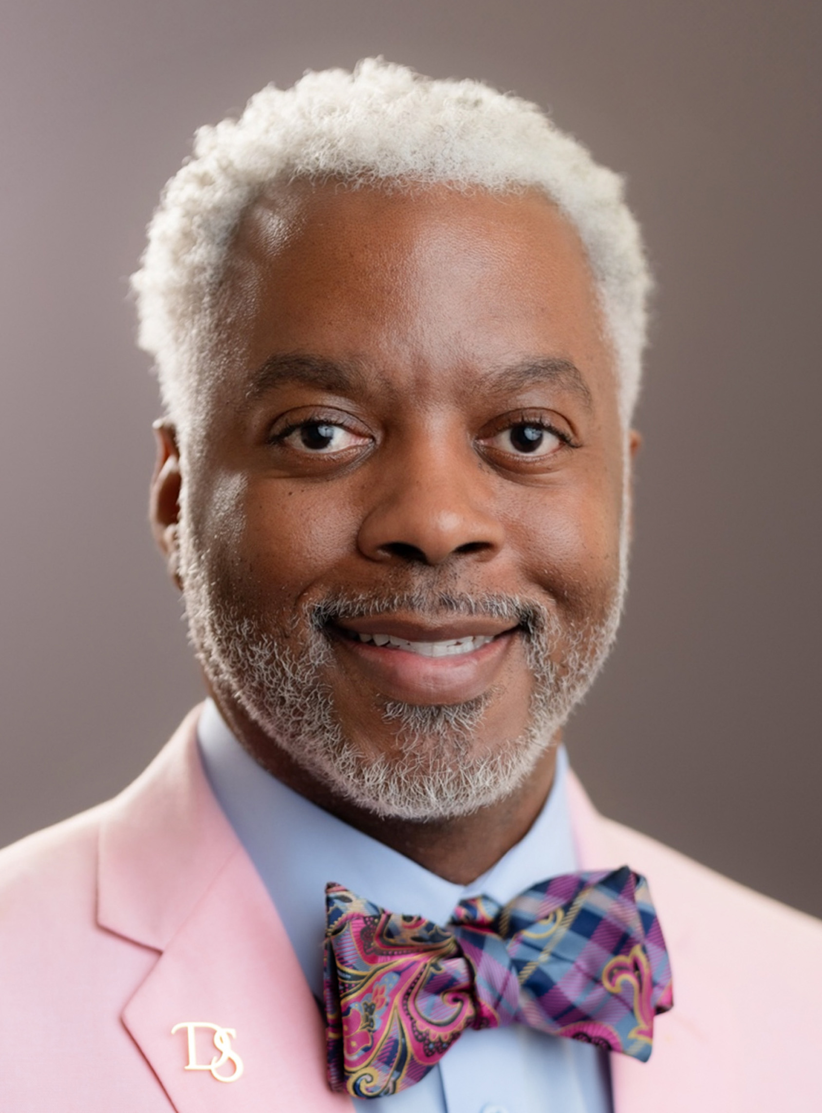 Photo of Dexter Sharper