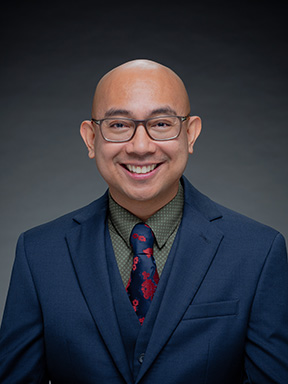 Photo of Greggor Ilagan