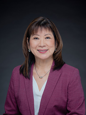 Photo of Nadine Nakamura