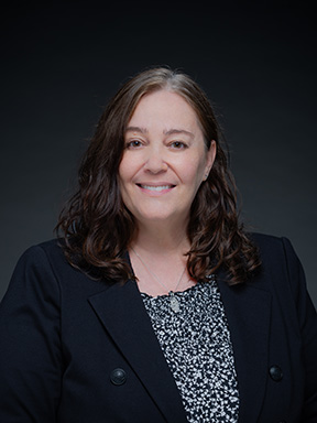 Photo of Nicole Lowen