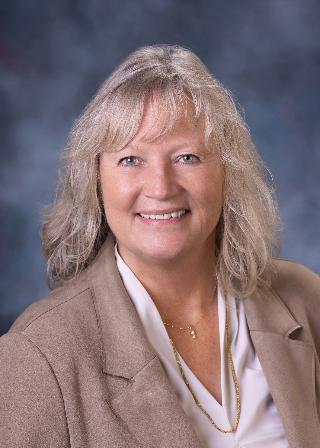 Photo of Faye Thompson
