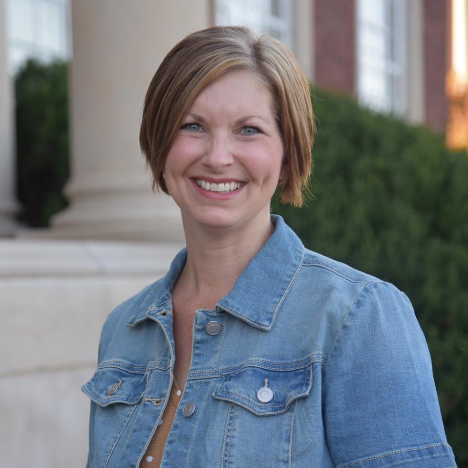 Photo of Kim Holloway