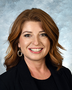 Photo of Rebecca Raymer