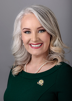 Photo of Savannah Maddox