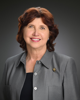 Photo of Beth Mizell