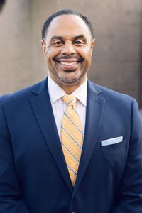 Photo of Dana Henry