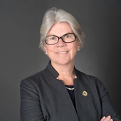 Photo of Alice Peisch