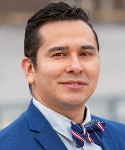 Photo of Gabriel Moreno