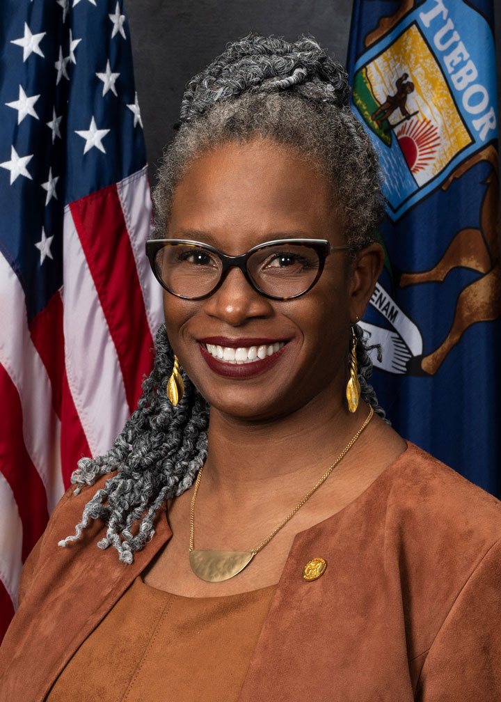 Photo of Erika Geiss