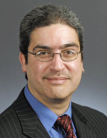 Photo of Carlos Mariani