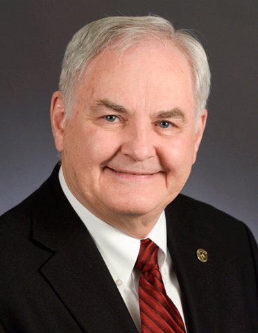 Photo of Lyndon Carlson Sr.