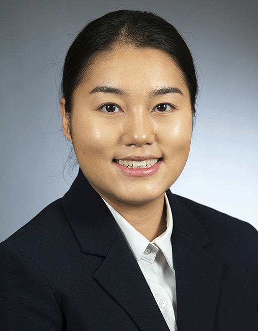 Photo of Samantha Vang