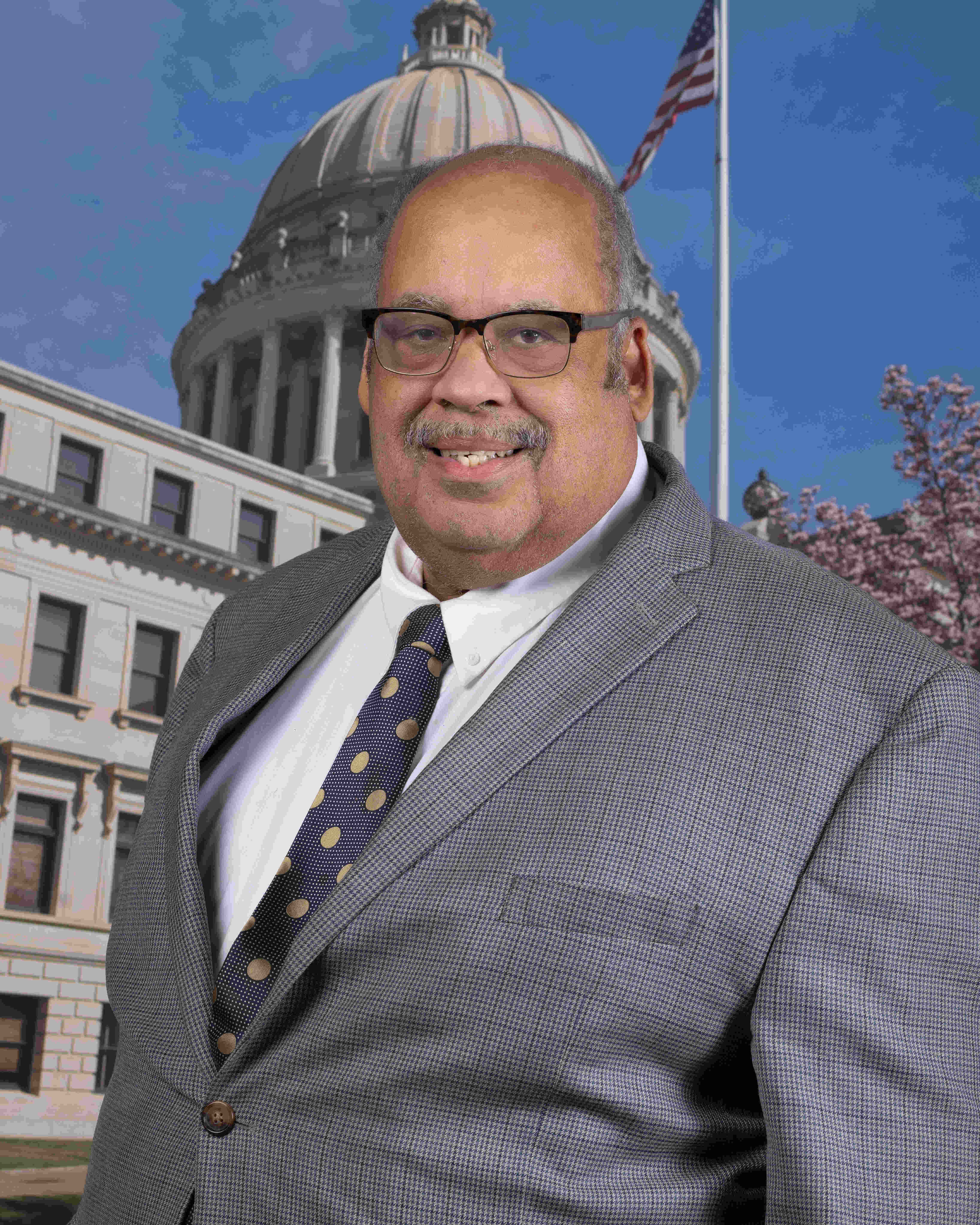 Photo of Earle Banks