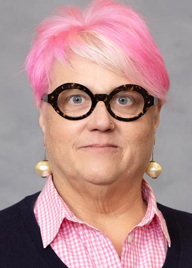 Photo of Allison Dahle