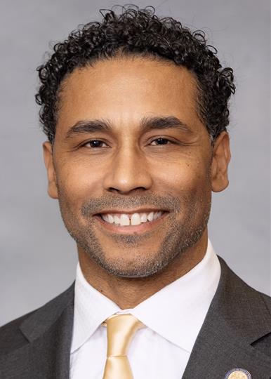 Photo of Brian Echevarria