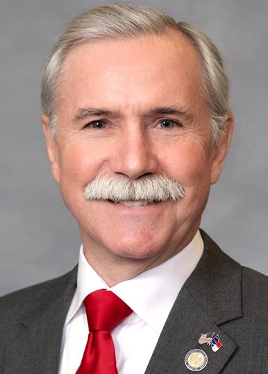 Photo of Dennis Riddell