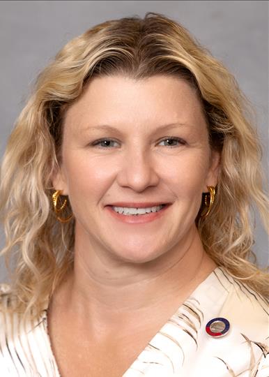 Photo of Laura Budd