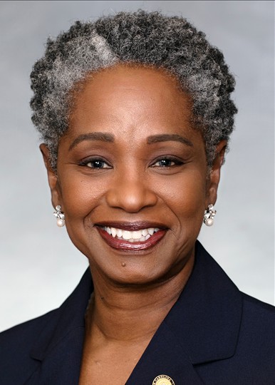 Photo of Val Applewhite