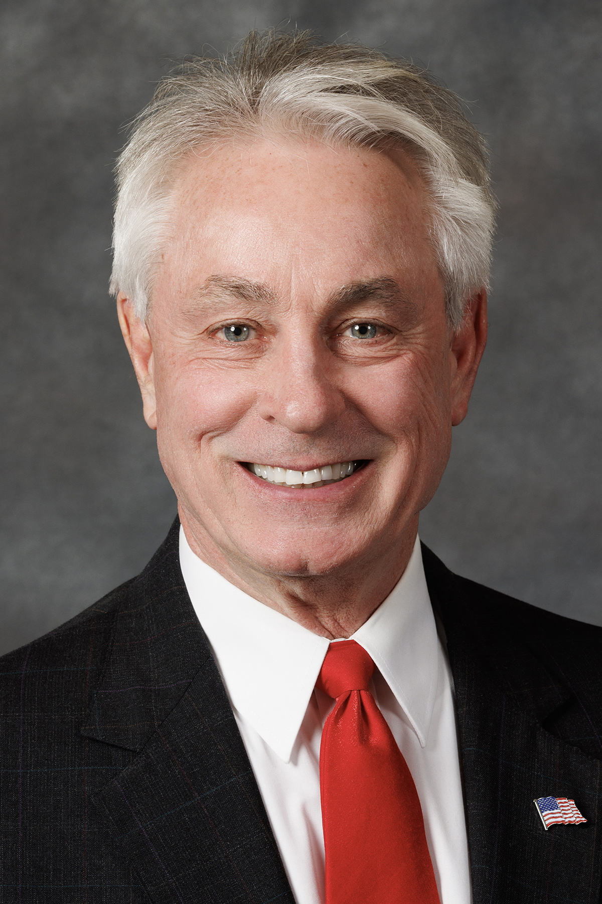 Photo of Loren Lippincott