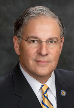 Photo of Jon M. Bramnick