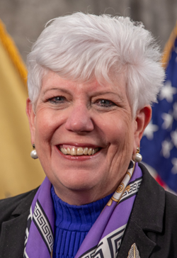 Photo of Maureen Rowan