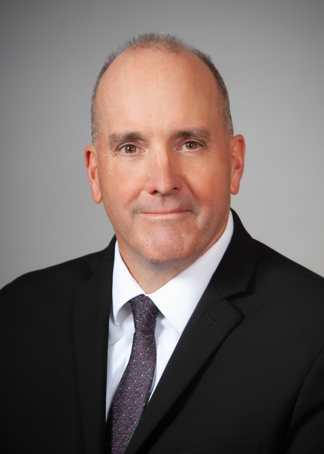 Photo of Adam Holmes