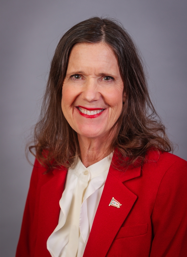 Photo of Tracy Richardson