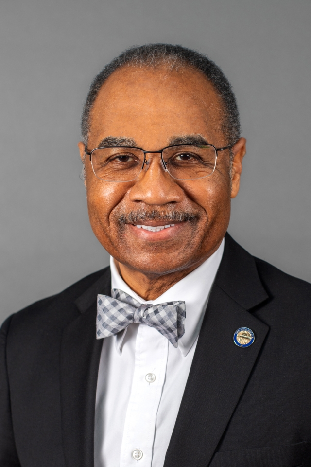 Photo of Vernon Sykes