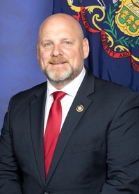 Photo of Doyle Heffley