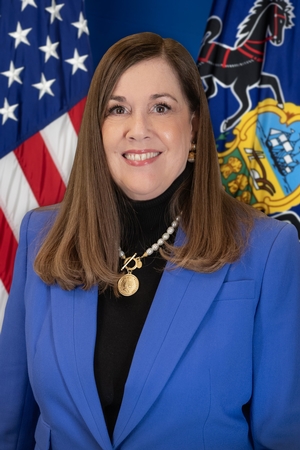 Photo of Lisa Baker