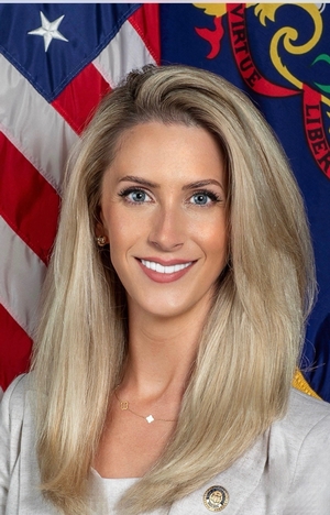 Photo of Stephenie Scialabba