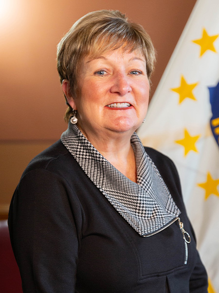 Photo of Julie Casimiro