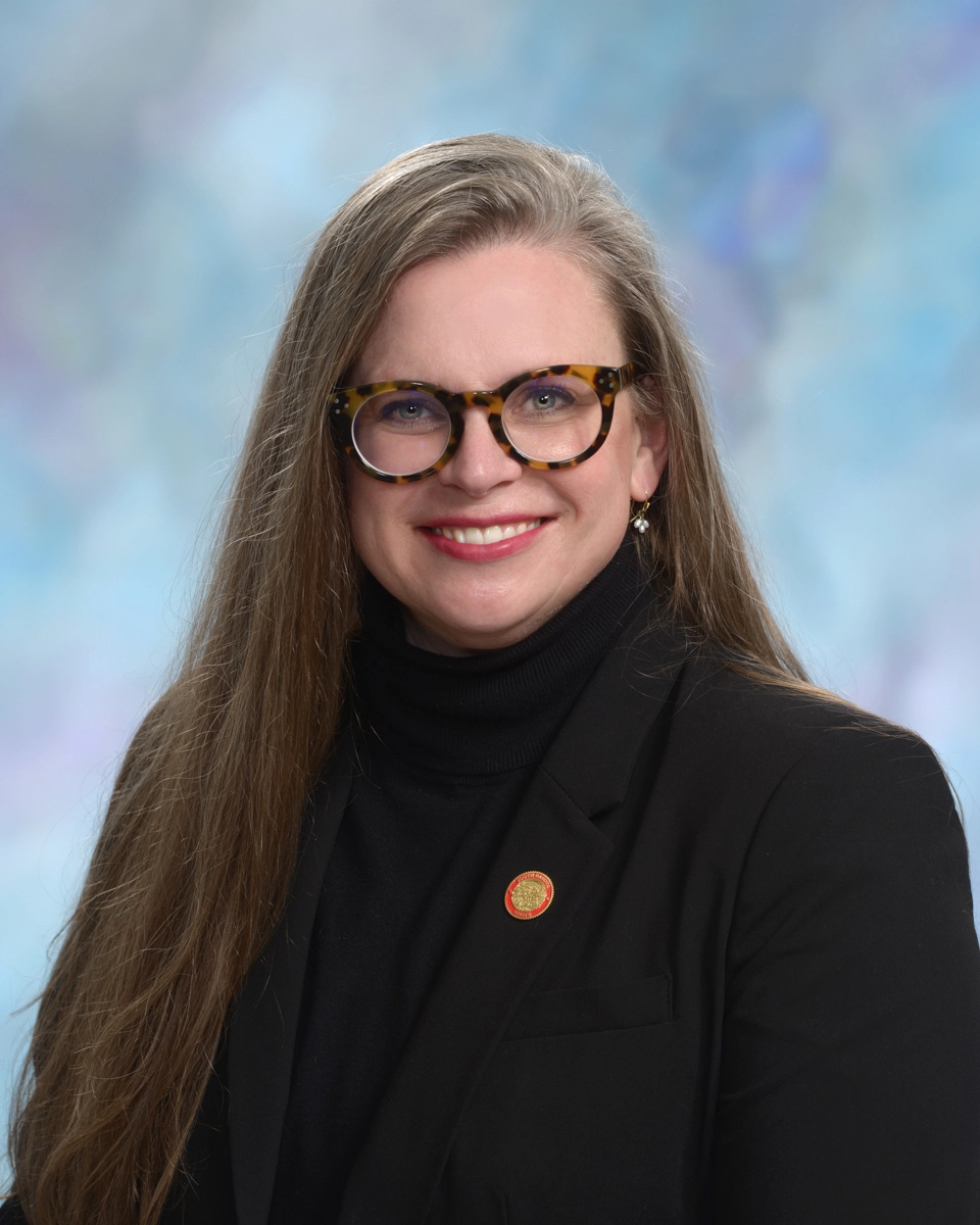 Photo of Liz Larson