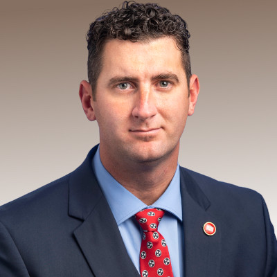 Photo of Clay Doggett