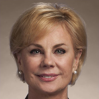 Photo of Sara Kyle