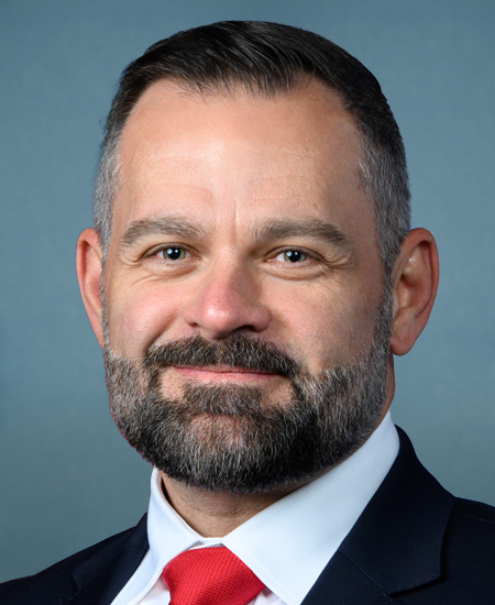 Photo of Cory Mills