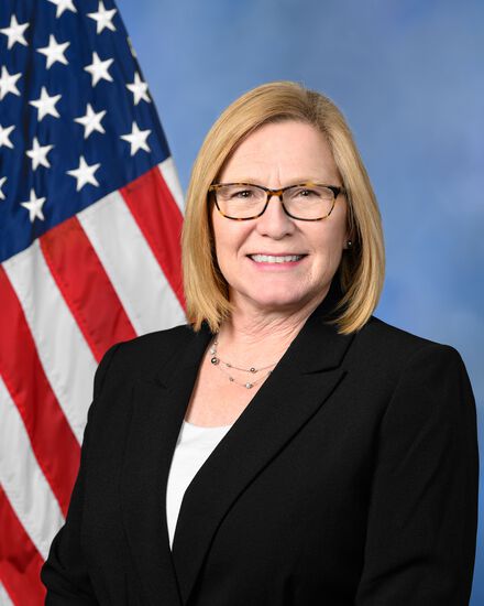 Photo of Michelle Fischbach